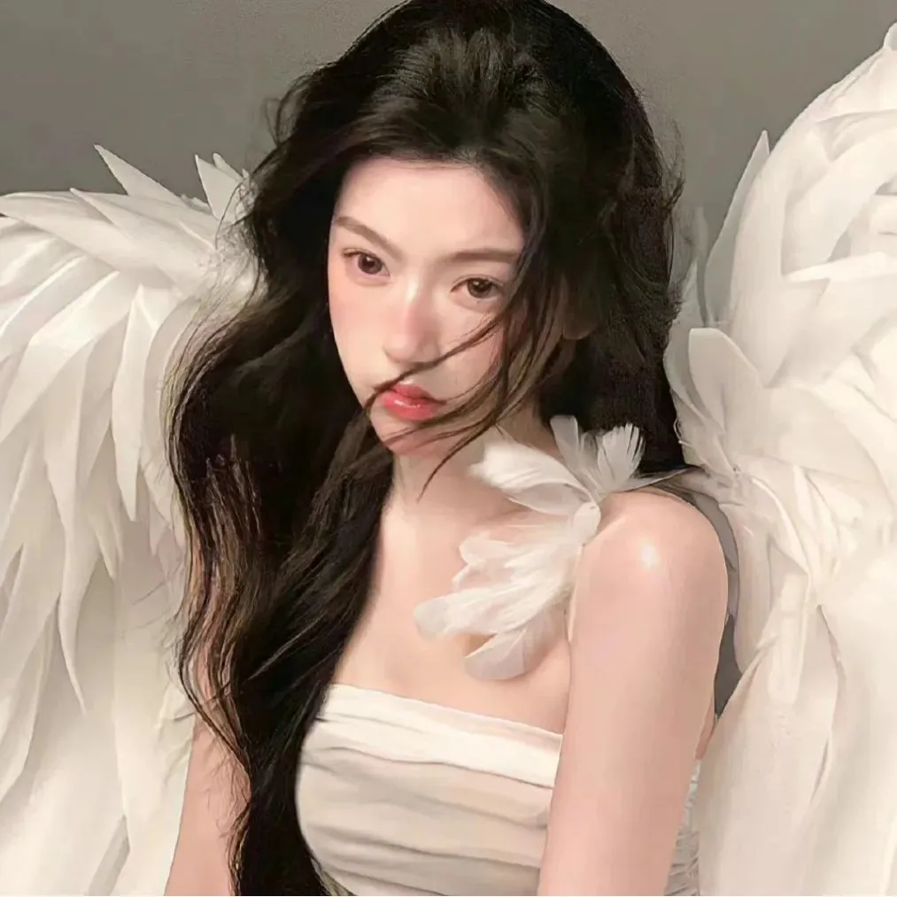甜美女孩户外拍摄花絮 - 阳光下的青春活力